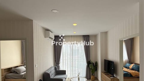 2 Bedroom Apartment for rent at Park Land Condo TK