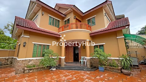 🏘 ផ្ទះវីឡា (Villa) នៅជិតផ្លូវ271 ត្រូវការលក់បន្ទាន់ខ្លាំង ​