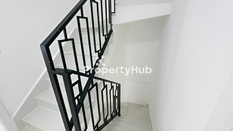 ផ្ទះលក់ ម្ចាស់ផ្ទះផ្ទាល់ លក់ក្នុងតម្លៃដើម មានចំនូលប្រចាំខែ ៣០០/ខែ