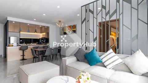 3-BR Condo for Rent at Sky Park Condo