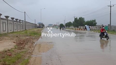 ដីកែងកាច់ជ្រុងលក់នៅសង្កាត់គោរកាក្បែរផ្សារដើមគរថ្មី 630$/m2