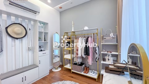 Luxury Riverfront Living: Exclusive 3-Bedroom Condominiums in Chroy Changvar