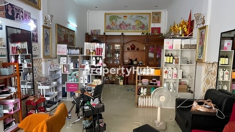 ផ្ទះលក់បន្ទាន់ 65ត