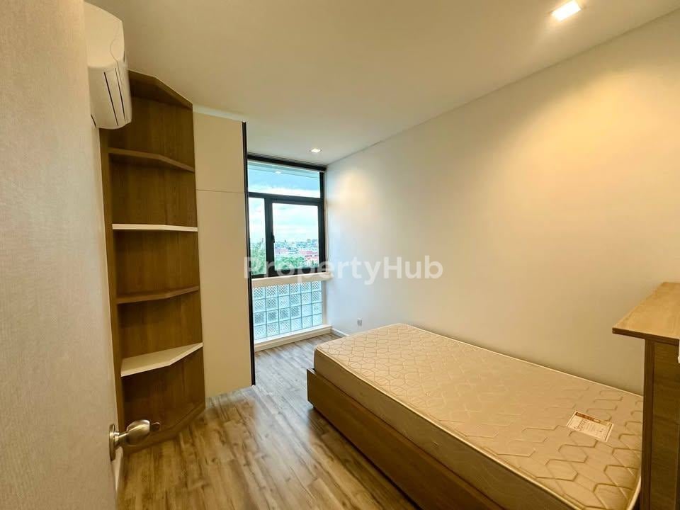 រូបភាពអចលនទ្រព្យទី 4