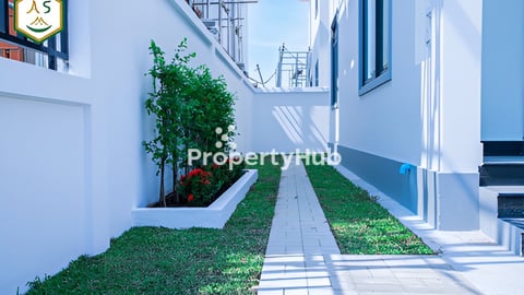 វីឡាទោលលក់ មានប្លង់រឹងត្រឹមត្រូវ សំណង់សង់រួច100%