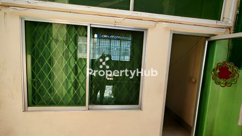 ផ្ទះជួល ( ធ្វើឃ្លាំងស្តុកឥវ៉ាន់បានច្រើន)