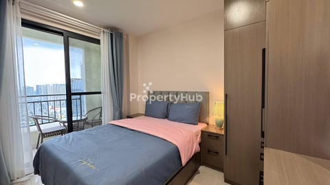 Luxury Condo 2-BR for rent 60m Road