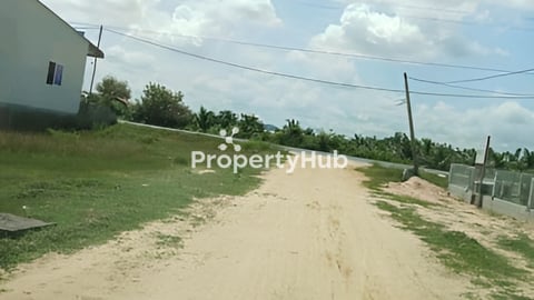 ដីលក់បន្ទន់ ប្លង់រឹង 15x20