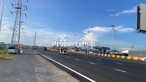 ដីជួលនៅលើផ្លូវសម្តេច ហ៊ុន សែន 80ម៉ែត្រ