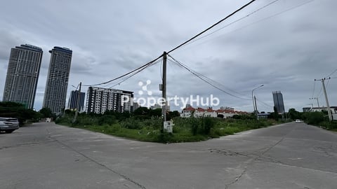 Chroy Changva Land near riverside for sale