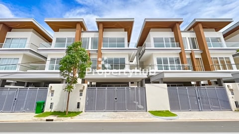 Twin villa for rent at borey orkide Pochentong