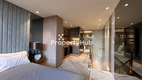 Duplex Royals @Urban Village