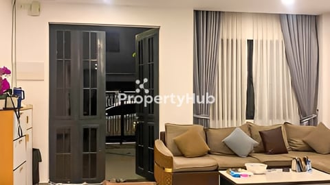 វីឡាកូនកាត់ S II សម្រាប់ជួល បុរីជីបម៉ុង PARK LAND 6A