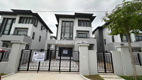 វីឡាឃ្វីនAសម្រាប់លក់ នៅបុរីជីបម៉ុងដឹផាកលែន ផ្លូវឯ.ឧ ជាសុផារ៉ា(៥៩៨)