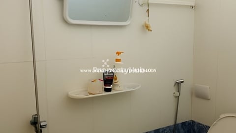 បន្ទប់​ជួល​