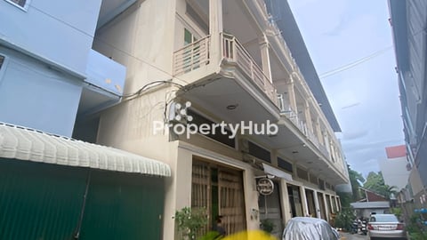 លក់ តម្លៃក្រោមទីផ្សា តម្លៃចរចា , នៅជិតវត្ត សន្សំកុសល