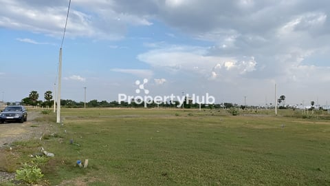 ដីលក់ក្រោមទីផ្សារ ក្នុងក្រុងឧត្តុងម៉ែជ័យ