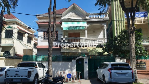 Villa for Sale in Khan Chamkarmon