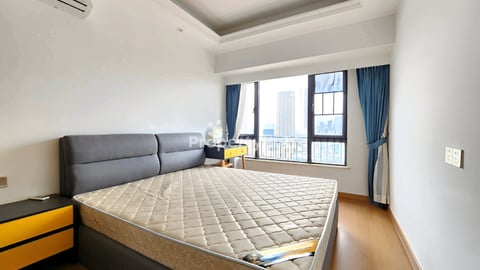 R&F 2bedroom 2 bedrooms for rent