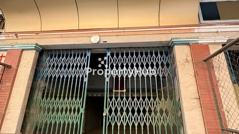 ផ្ទះលក់ប្រញាប់ កាត់ប្លង់រឹងFree