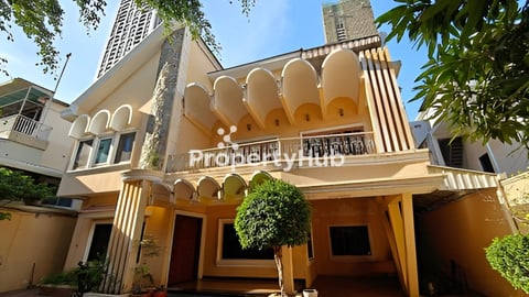 ផ្ទះវីសម្រាប់ជួល នៅបឹងកេងកង១ ទីតាំងល្អ សម្រាប់ប្រកបអាជីវកម្មគ្រប់ប្រភេទ....