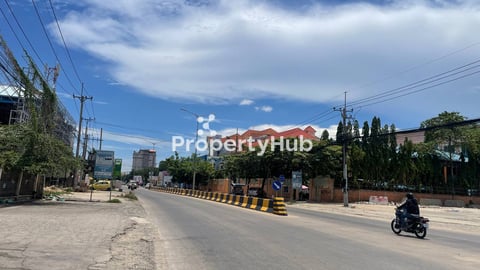 Exceptional Commercial Land for Sale on Street 598