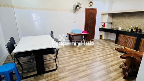 ផ្ទះលក់បន្ទាន់