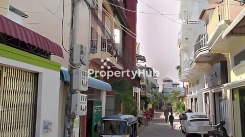 ផ្ទះល្វែងលក់ ផ្លូវ2004 ក្រោយសាលា CIA