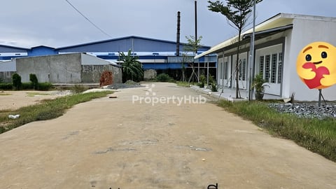 ដីលក់ ចំនួន 2 ប្លង់ៗរឹង 29500$ ចរចារ ( ម្ចាស់ផ្ទាល់ ) ទំហំដី : 157.5m2 ( 9 × 17.