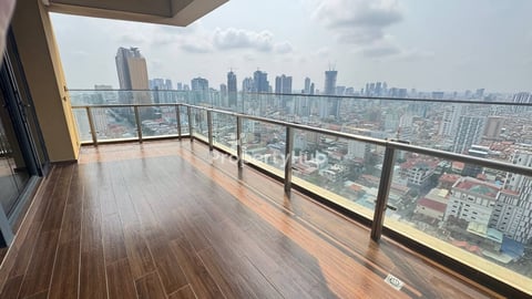 Spacious 391 sqm Sky Villa | 3 Bedrooms | Fully Furnished | $1.25M – 7 Makara, P