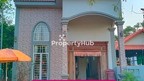 ផ្ទះ🏡លក់នៅជិតផ្សារខ្នារ