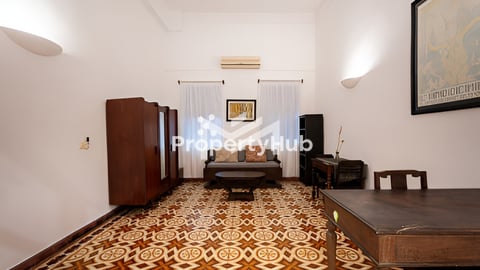 163 Riverside-2nd Floor, Loft