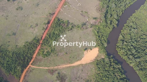 ដីជាប់មាត់ស្ទឹងអារ៉ែង