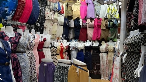 តូបរឺជួលលក់បន្ទាន់