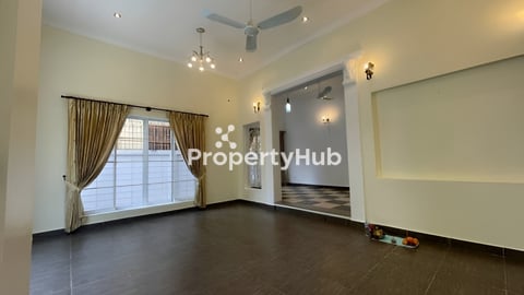 វីឡាសម្រាប់ជួល នៅសង្កាត់ផ្សារដើមថ្កូវ