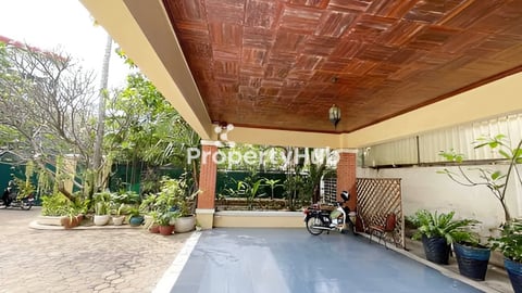 វីឡាអាងទឹកសម្រាប់ជួលនៅ ខណ្ឌទួលគោក