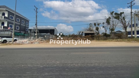 Prime Commercial Land for Rent – High-Traffic Main Road in Khan Chbar Ampov