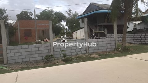 #ដីផ្ទះលក់បន្ទាន់ទំហំ12.44mx60.4m ស្រុក អង្គស្នួល ខេត្ត កណ្តាល.