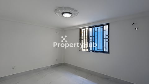 🏘 វីឡាកូនកាត់ (LH) ក្នុងបុរី លឹមឈាងហាក់ (ចំការដូង) ត្រូវការលក់បន្ទាន់ខ្លាំង