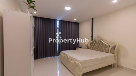 វីឡាកូនកាត់LVសម្រាប់លក់ នៅបុរីប៉េងហួត បឹងស្នោរ