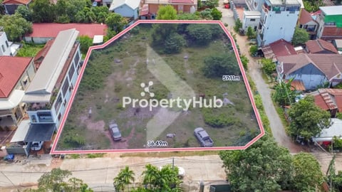 Land for Sale in Svay Dangkum area