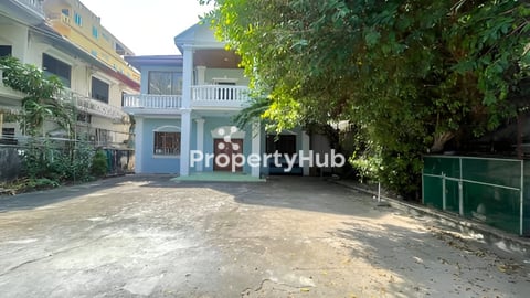 Villa available for rent in Tuol Tumpong