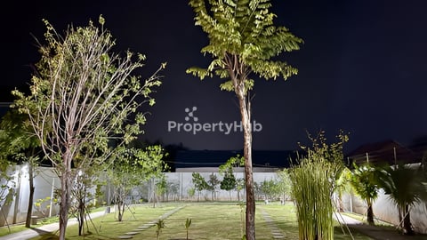 ដីផ្ទះលក់ ទហំ902 ម៉ការ៉េ  ជិតប៉េងហួត ផ្លូវ50ម៉ ១០នាទីពី អ៊ីនអន៣