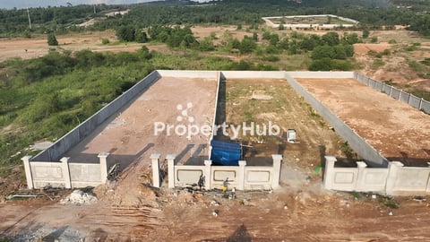 ដីលក់ខាត_ជិតឆ្នេរអូត្រេស🏖️$159/ម២ មានរបងមួយជុំស្រេច ដីទួលខ្ពស់សង់១ជាន់មើលឃើញ️