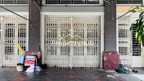 ផ្ទះលក់ ក្នុងបុរីពិភពថ្មី ចំការដូង១