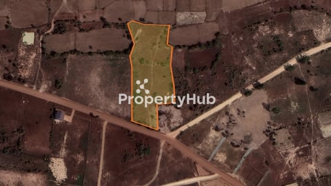 ដីលក់ជាប់ផ្លូវរដ្ឋចាក់កៅស៊ូ ៣០ម ជិតផ្លូវកែងចូលភូមិ (ឃុំទួលព្រេជ ស្រុកអង្គស្នួល ខ