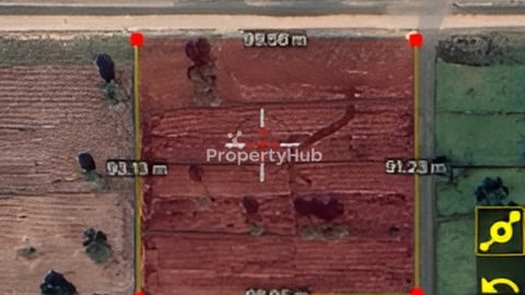 ដីស្រែនៅខណ្ឌដង្កោ ២០០ដុល្លា/ម៉ែត្រក្រឡា ចរចារ