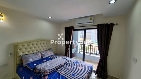 Condo Room for Rent 300$