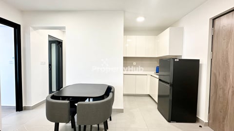 🍀 Live-Work-Play at Urban Village: Stunning 37th Floor 1BR Apartment for Rent