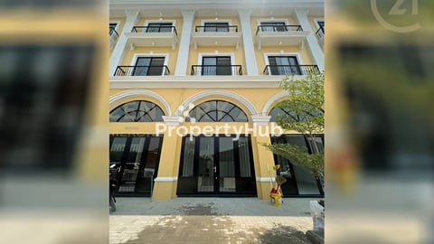 លក់បន្ទាន់ ផ្ទះល្វែងថ្មី បុរីរុងរឿង ជ្រោយចង្វារ លក់បន្ទាន់ House for sale